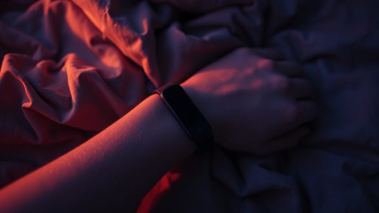 body temperature regulates sleep cycles