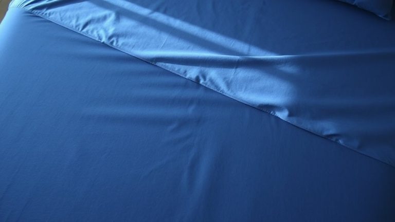 fitted sheets that stay tight